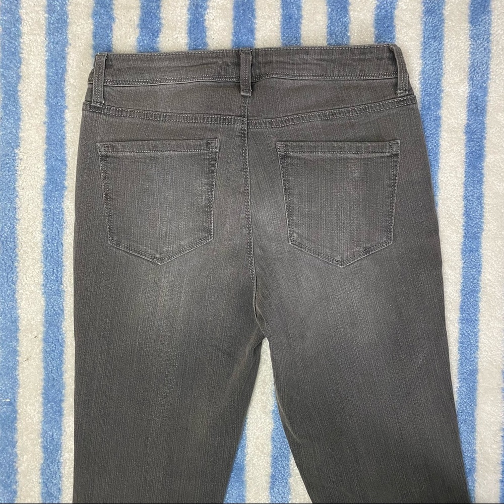 Black Daisy Black/Dark Gray Straight Leg Jeans - Picture 5 of 10